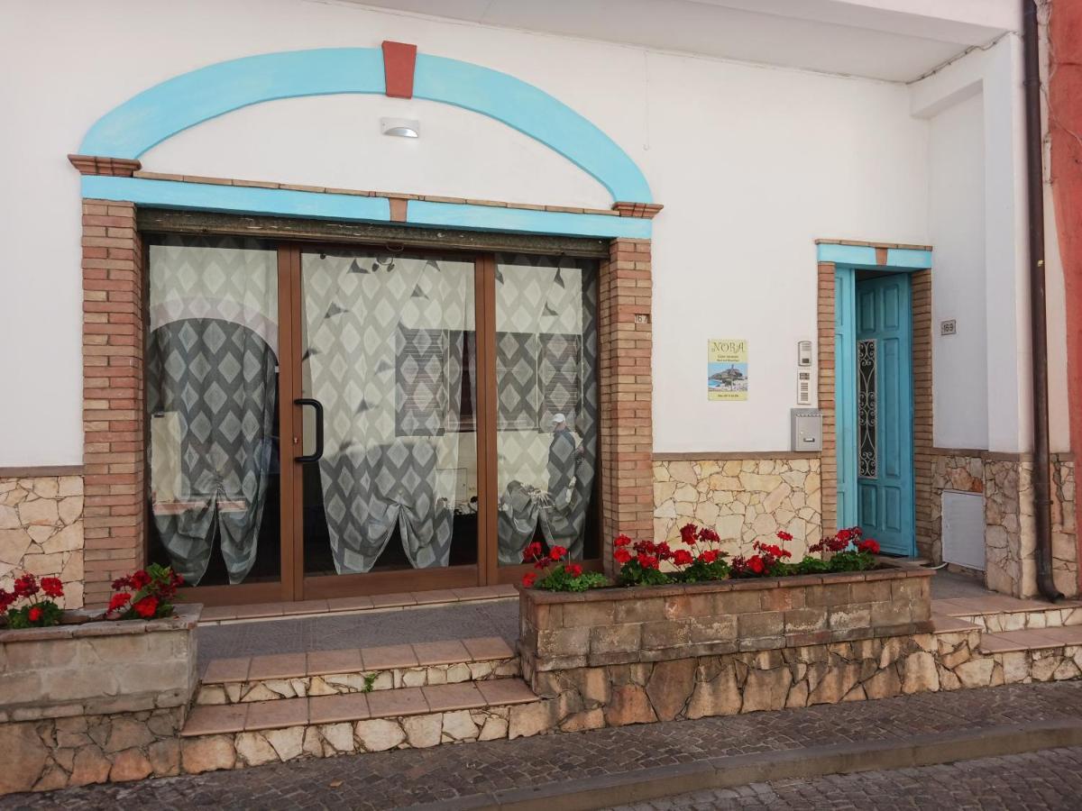 Nora Casa Vacanze/Bed And Breakfast Pula Exterior foto